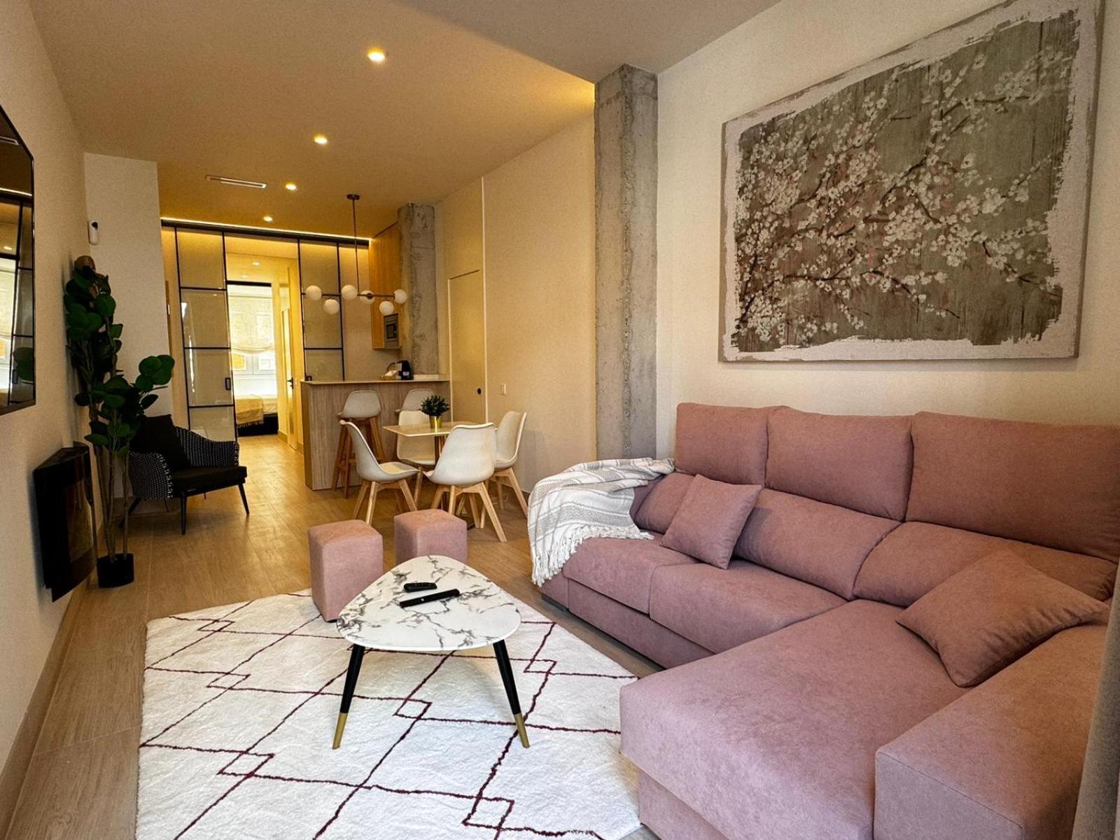 Apartamentos Orilla Del Bernabeu Madrid Esterno foto