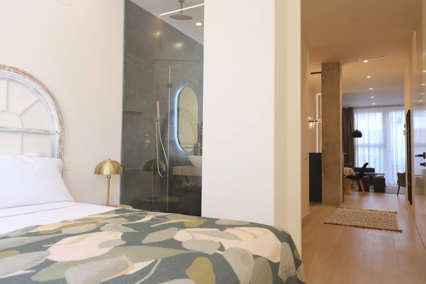 Apartamentos Orilla Del Bernabeu Madrid Esterno foto