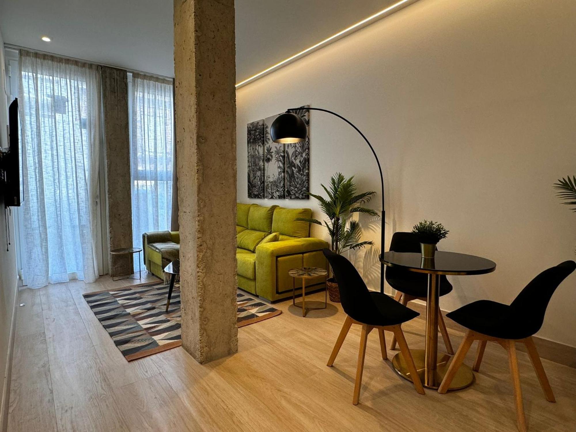 Apartamentos Orilla Del Bernabeu Madrid Esterno foto